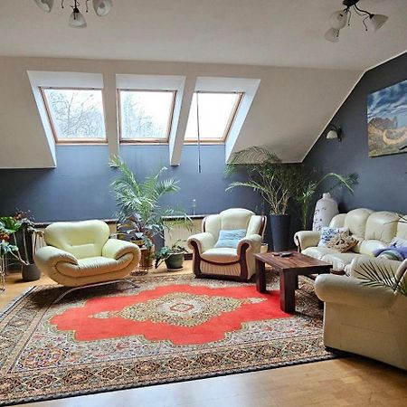 Apartament W Komornikach Коморники Екстериор снимка
